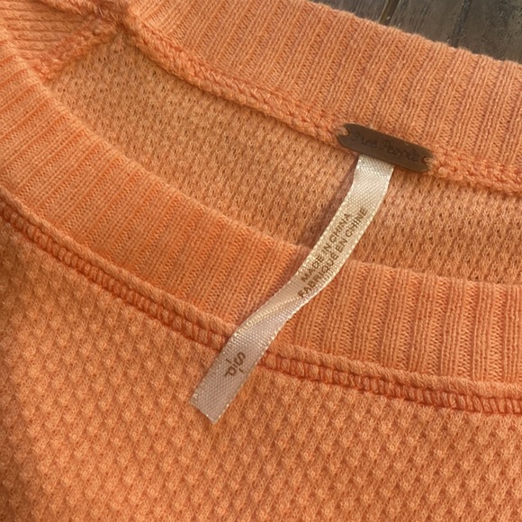 Free People “In The Mix Cuff Top” S - Picture 5 of 6